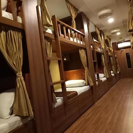 Classic Dormitory Bombaim Exterior foto