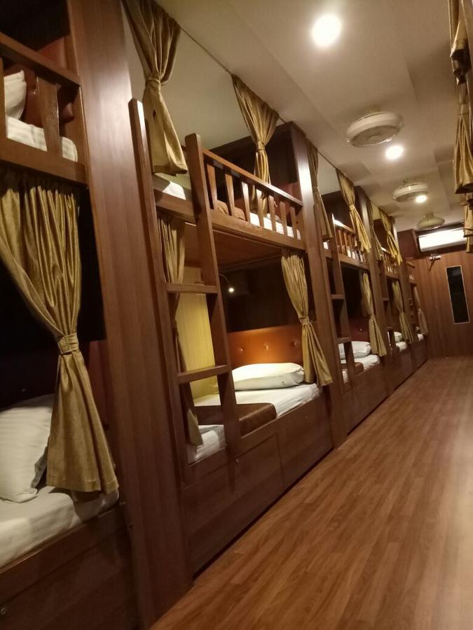 Classic Dormitory Bombaim Exterior foto